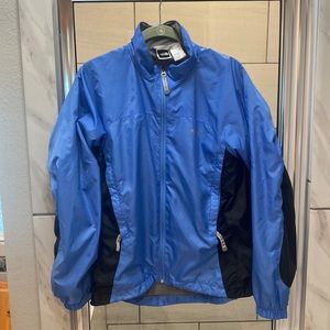 Northface windbreaker